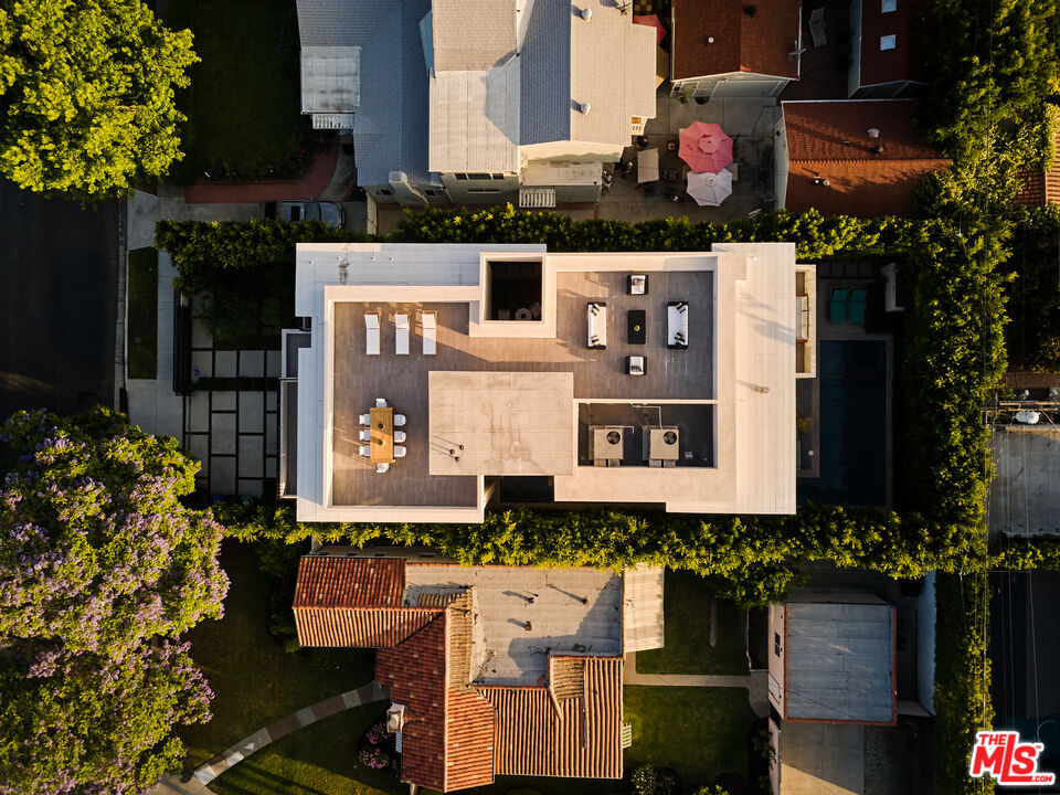 105 S Laurel Ave