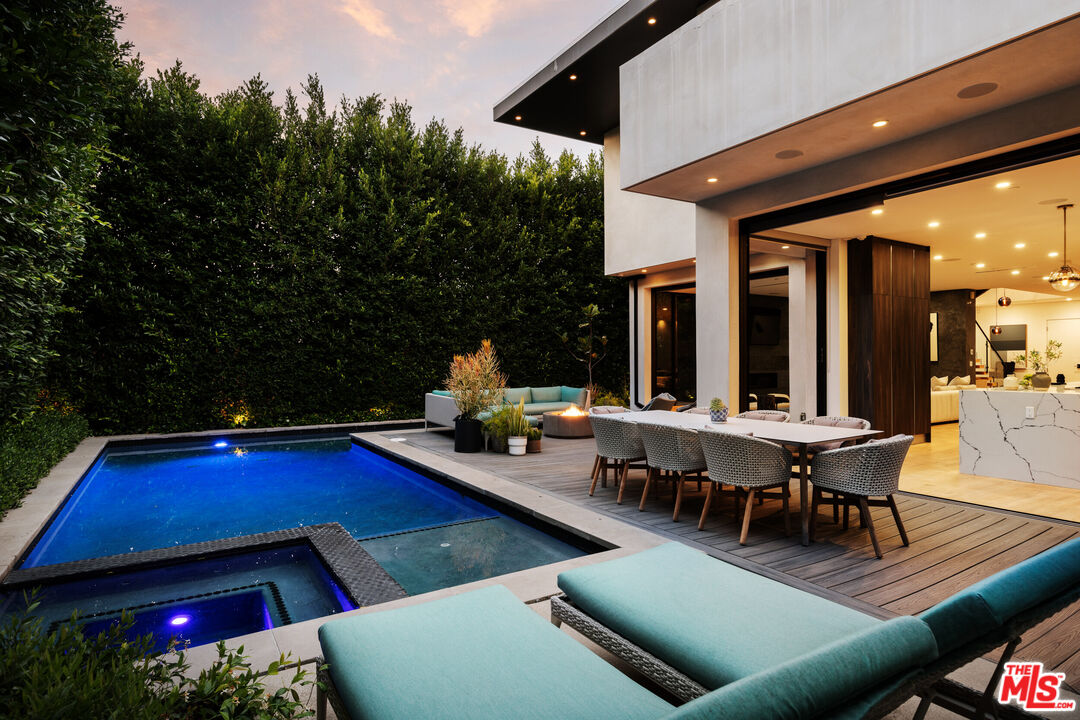105 S Laurel Ave