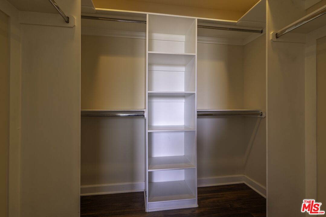 4025 Wade St Unit: 3