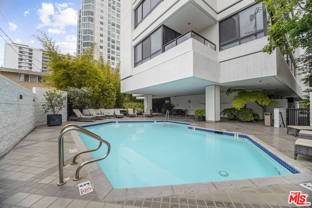 10350 Wilshire Blvd Unit: 801