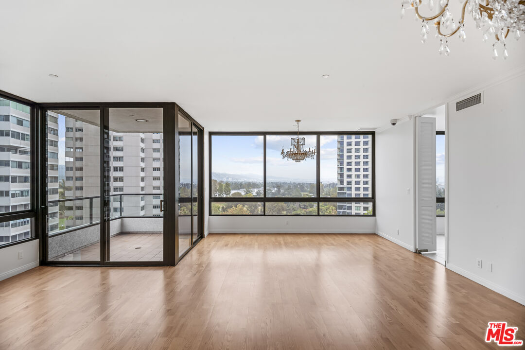 10350 Wilshire Blvd Unit: 801