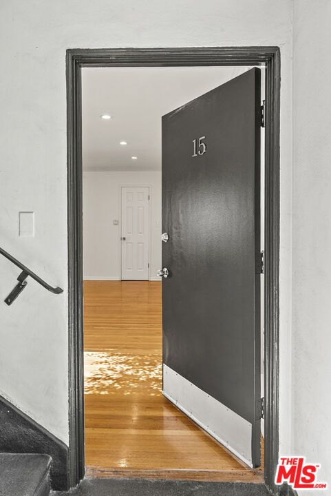 1235 N Harper Ave Unit: 15