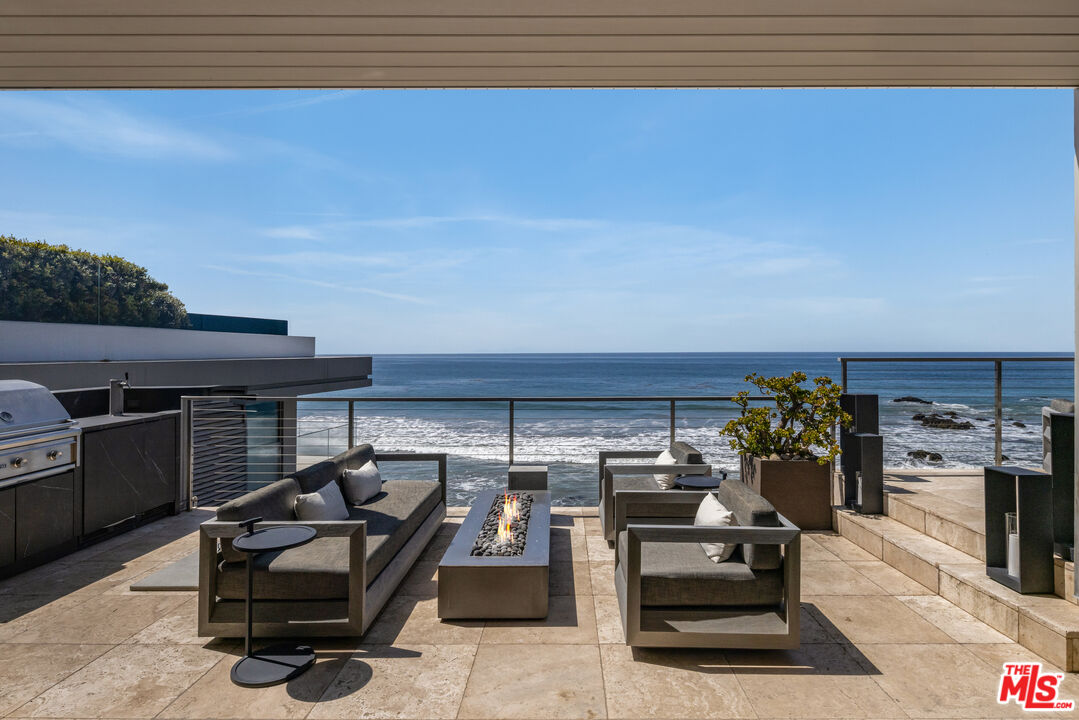 31504 Victoria Point Rd