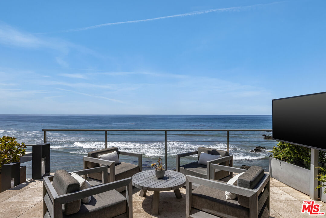31504 Victoria Point Rd