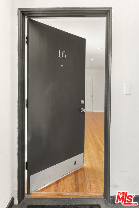 1235 N Harper Ave Unit: 16