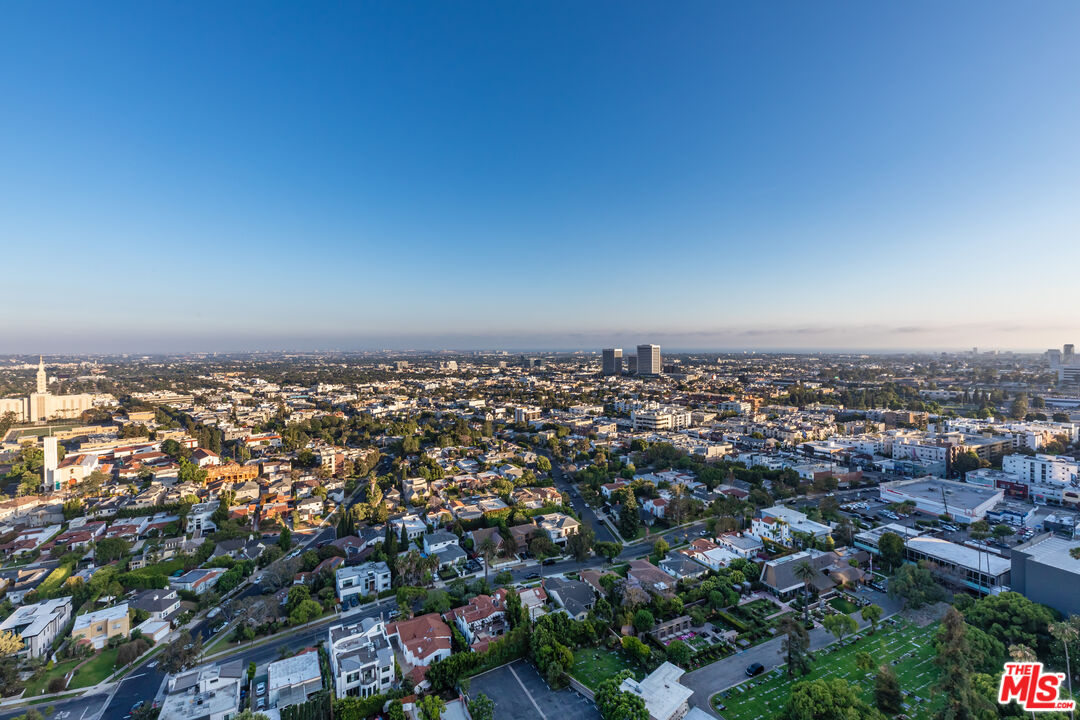 10800 Wilshire Blvd Unit: PH 2202