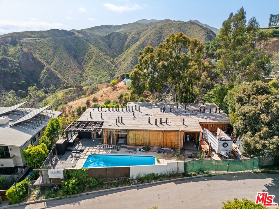 1545 Umeo Rd