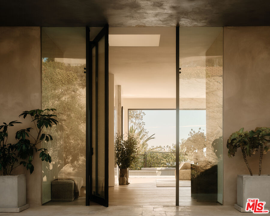 1705 Carla Ridge