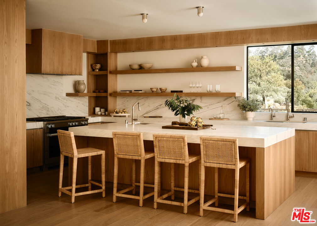 1705 Carla Ridge