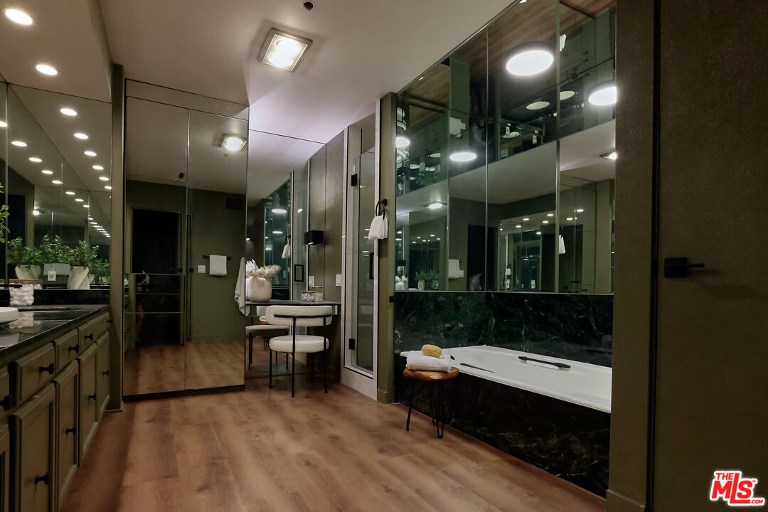 10790 Wilshire Blvd Unit: 1603