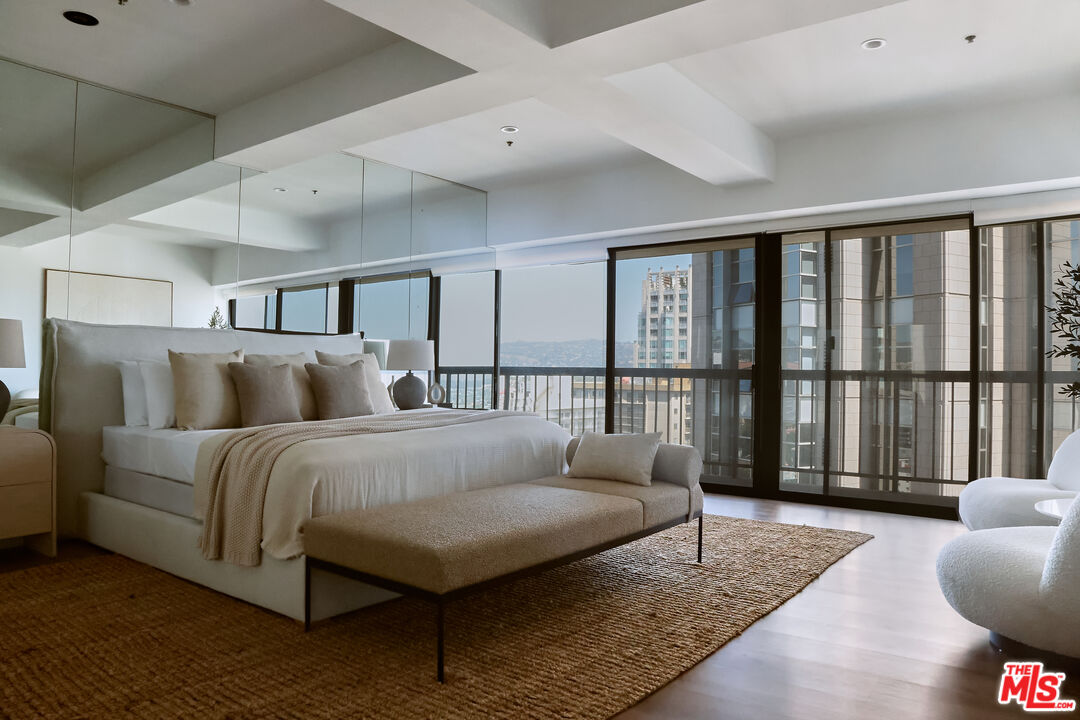 10790 Wilshire Blvd Unit: 1603