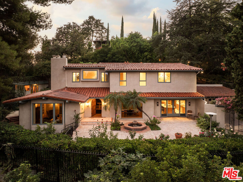 333 N San Rafael Ave