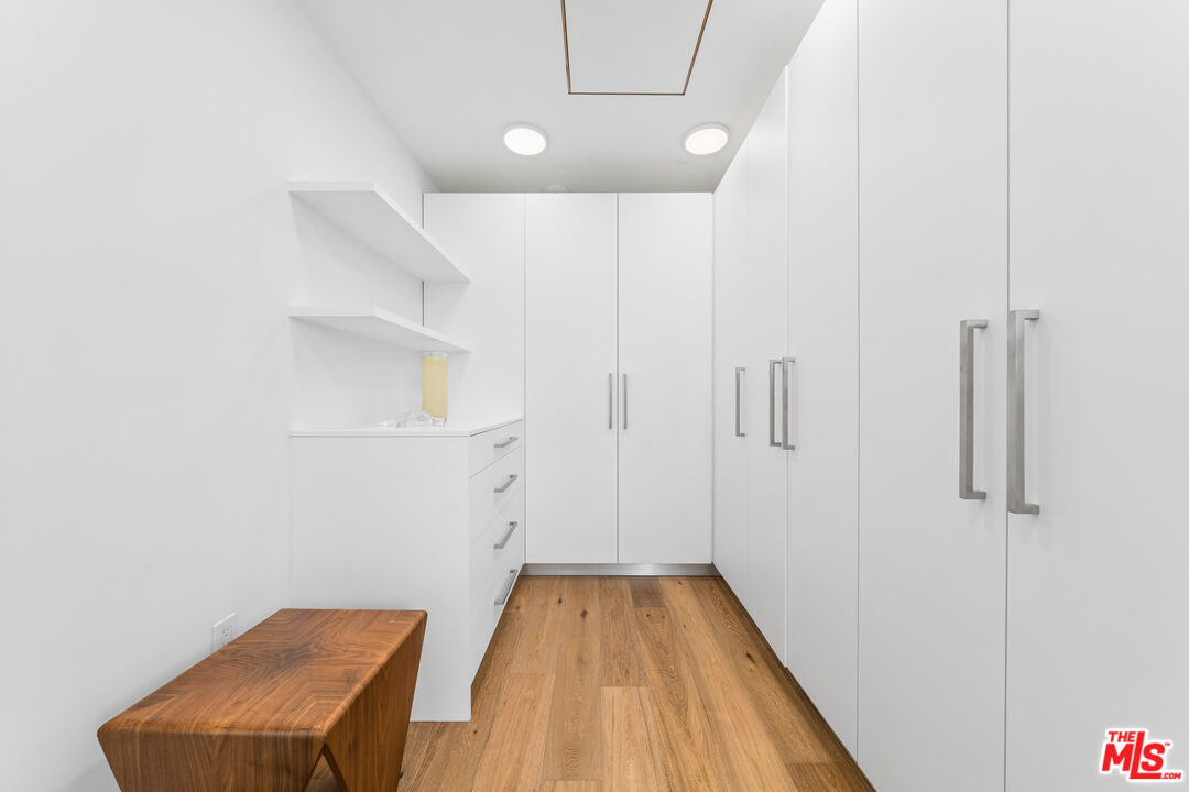 401 Ocean Ave Unit: 2