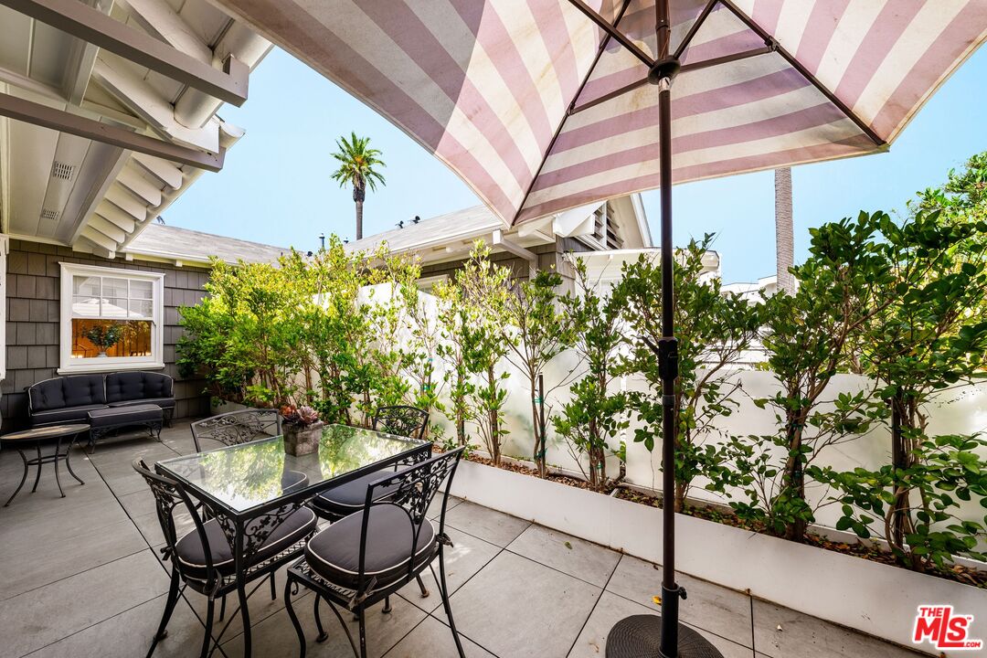 401 Ocean Ave Unit: 2