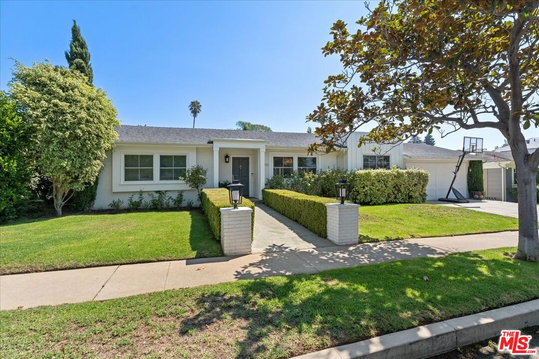 1354 Beckwith Ave