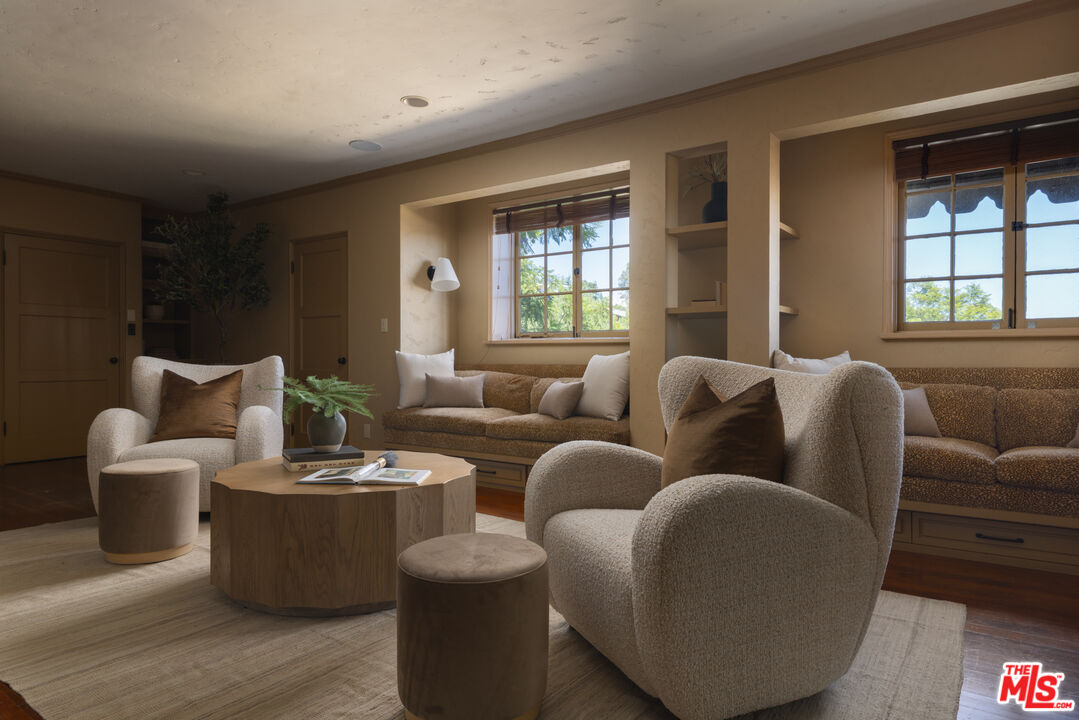 2311 Alto Oak Dr