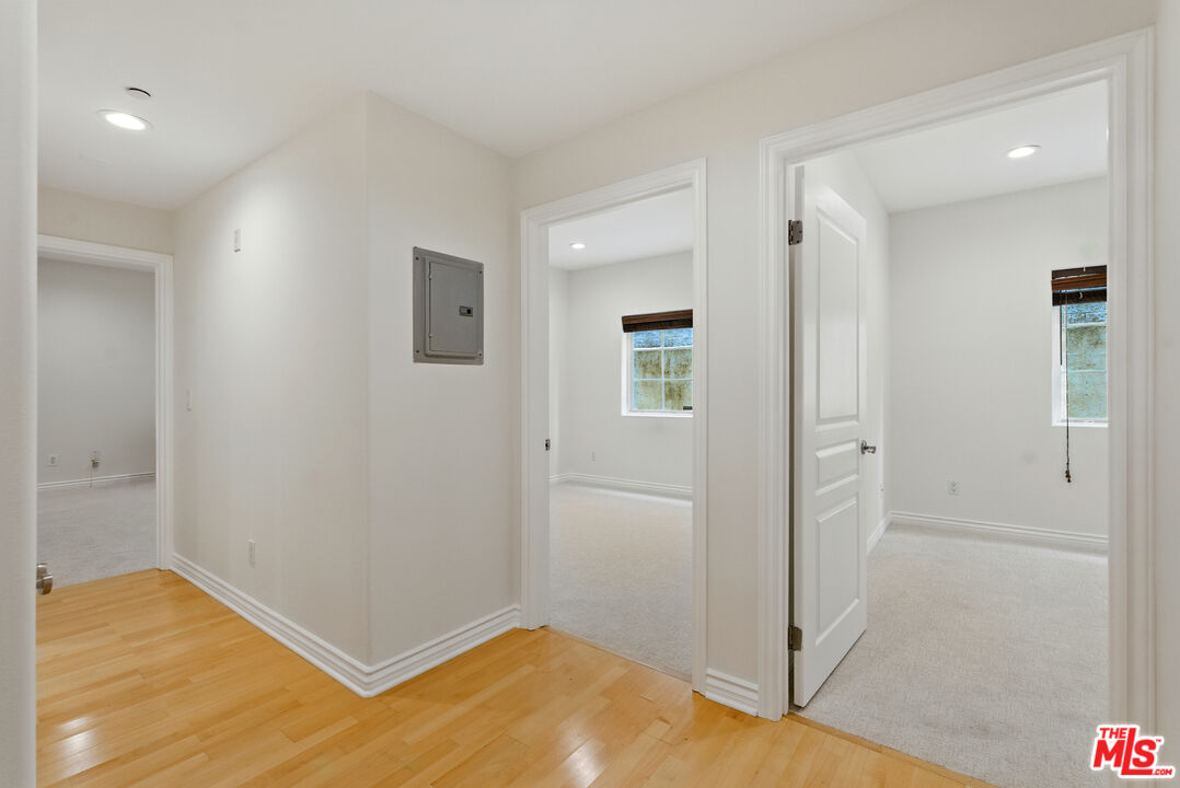 1861 Veteran Ave Unit: 102