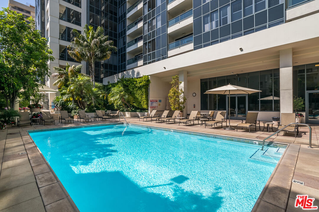 10724 Wilshire Blvd Unit: 1005