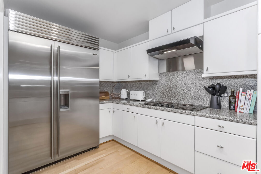 10724 Wilshire Blvd Unit: 1005
