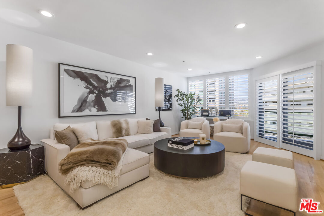 10724 Wilshire Blvd Unit: 1005