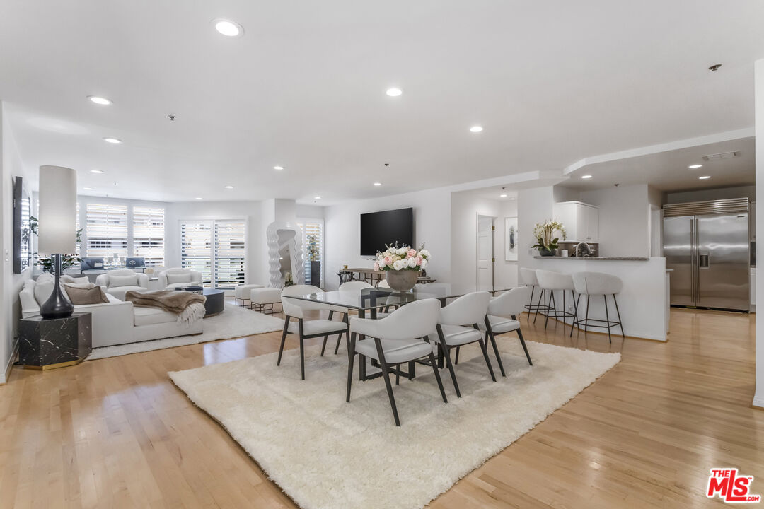 10724 Wilshire Blvd Unit: 1005