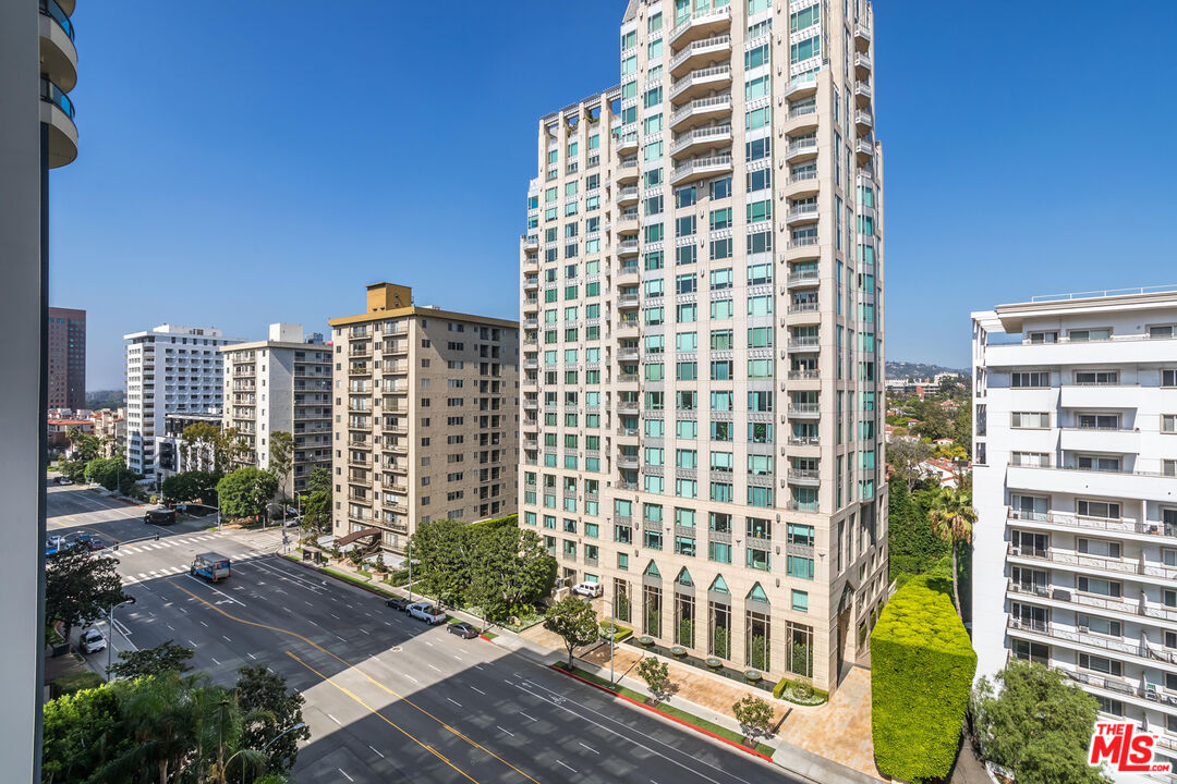 10724 Wilshire Blvd Unit: 1005