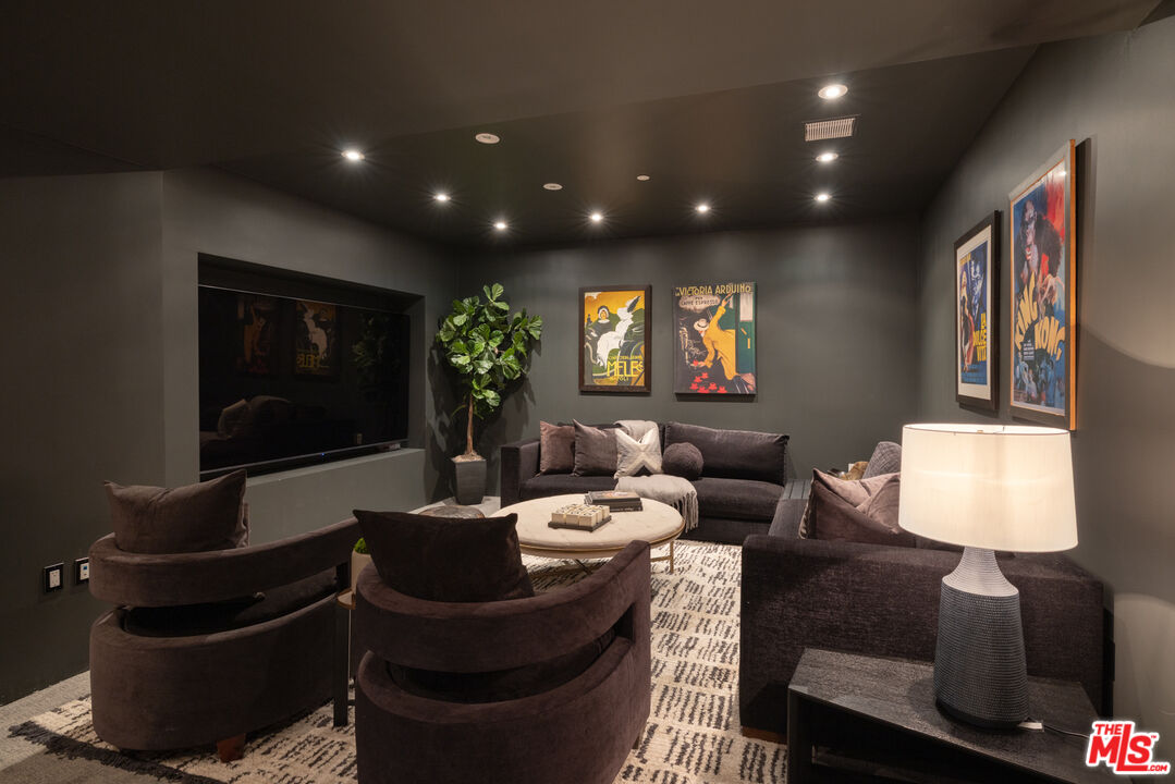 10800 Wilshire Blvd Unit: 1501