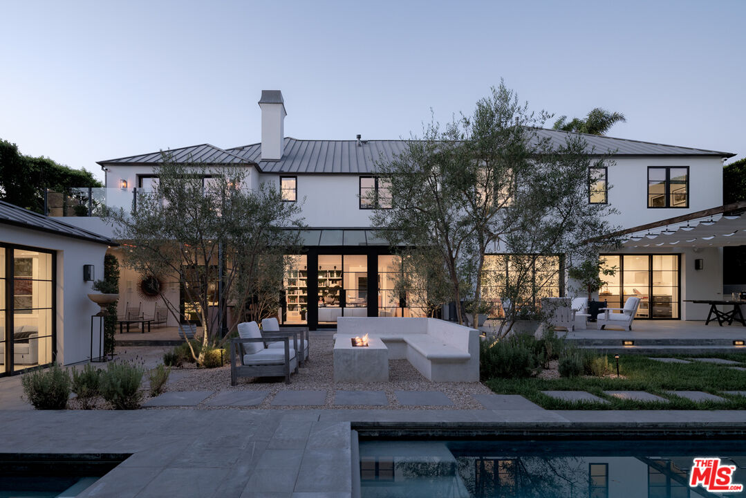 14952 Alva Dr