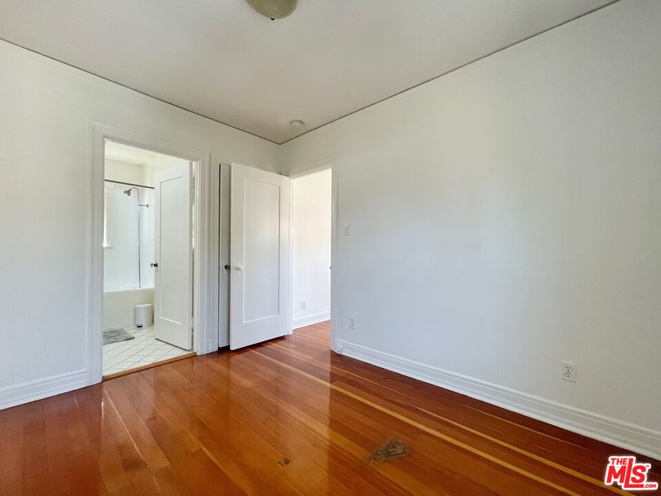 521 N Kings Rd