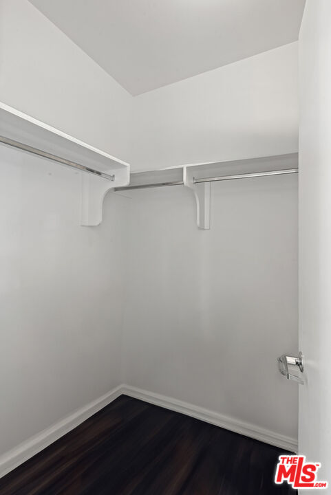 746 S Los Angeles St Unit: 1201