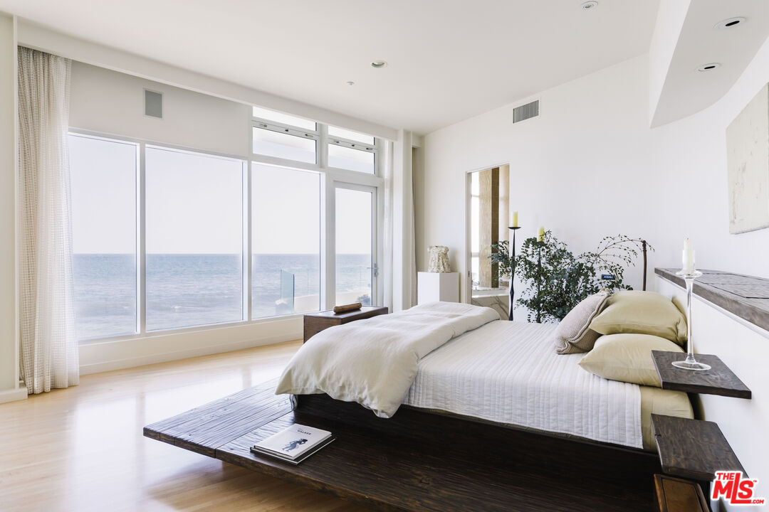 26808 Malibu Cove Colony Dr