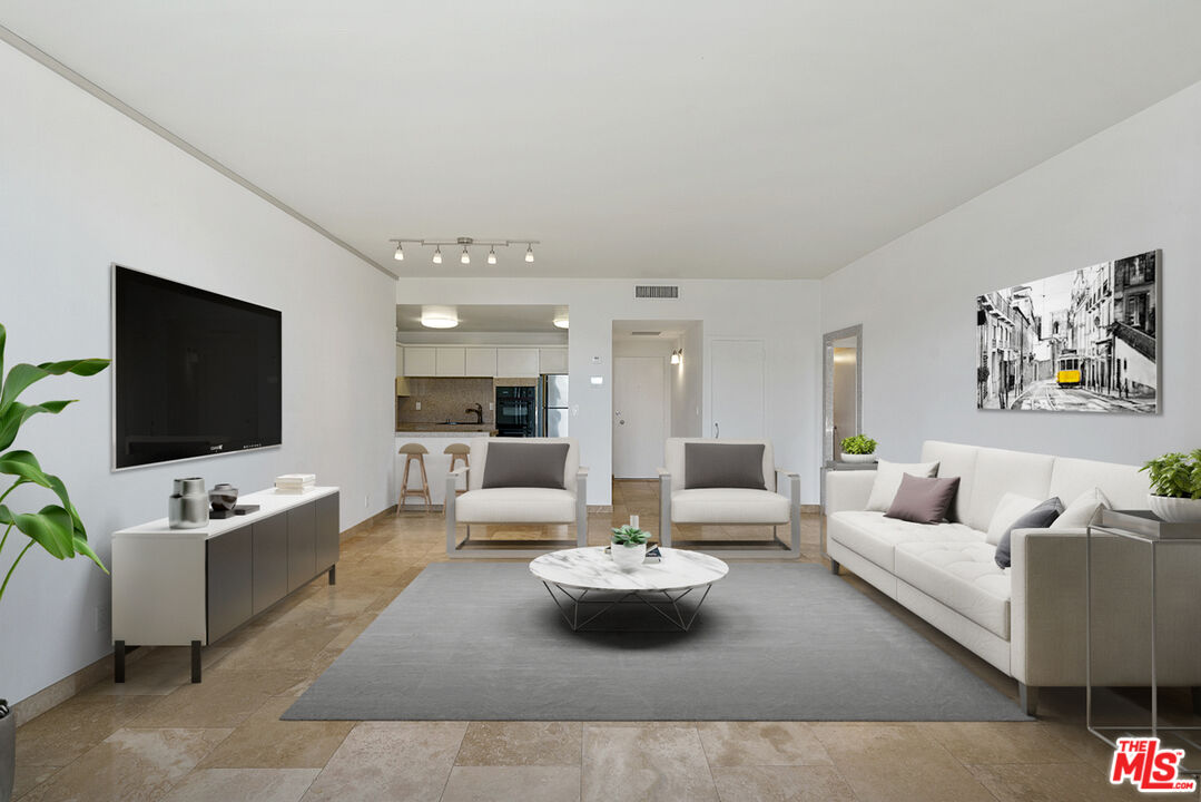 17350 W Sunset Blvd Unit: 103