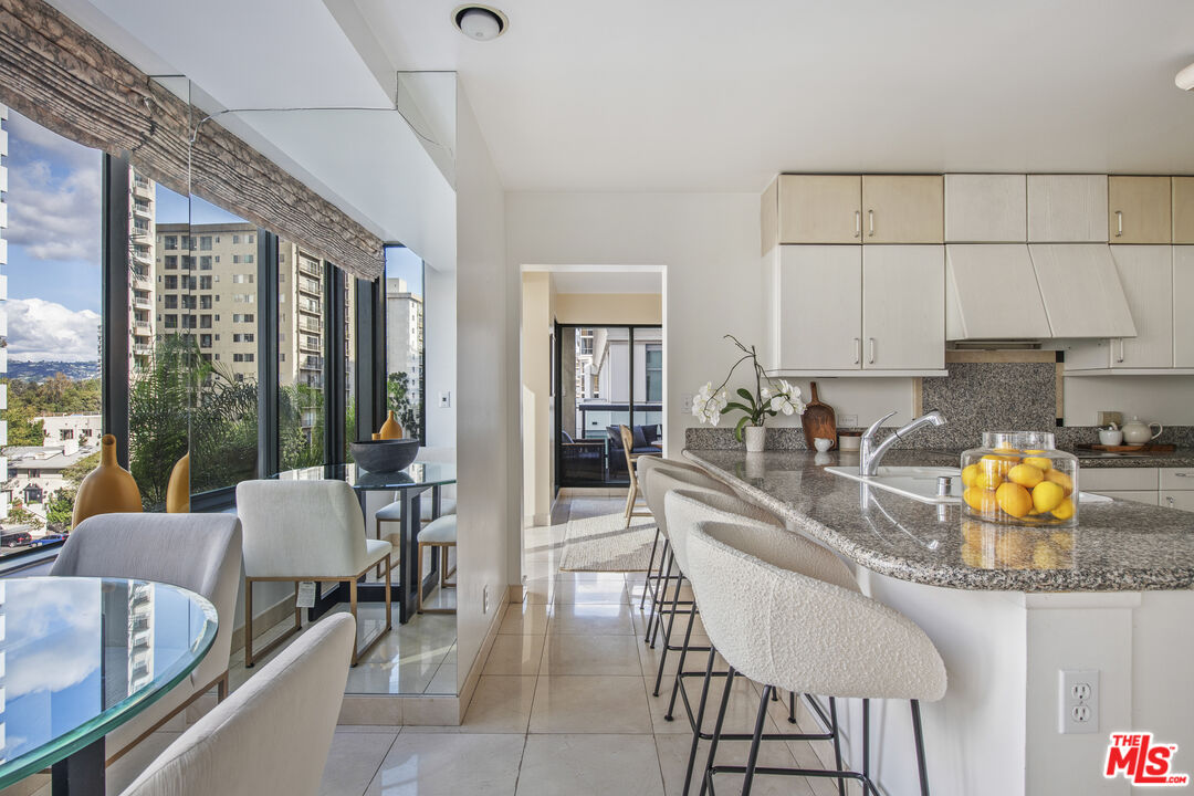 10724 Wilshire Blvd Unit: 505