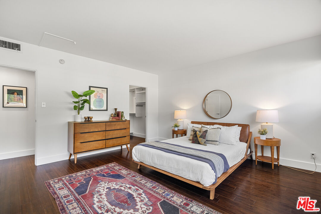 8787 Shoreham Dr Unit: 703
