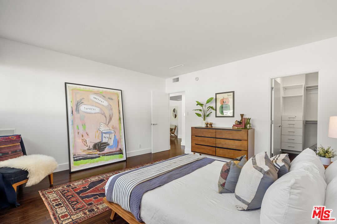 8787 Shoreham Dr Unit: 703