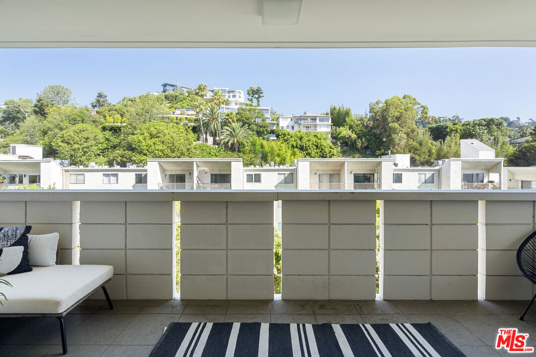 8787 Shoreham Dr Unit: 703