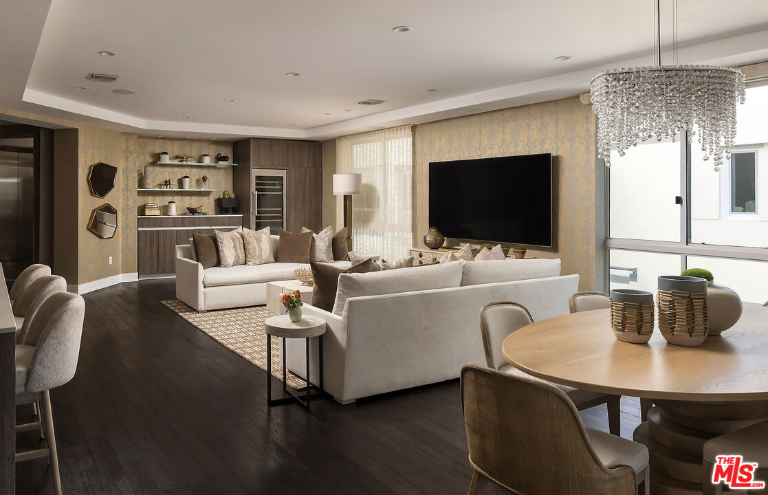 450 N Palm Dr Unit: 507
