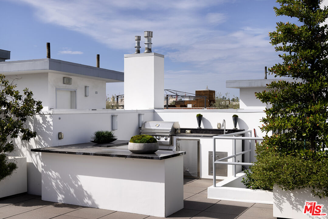 450 N Palm Dr Unit: 507