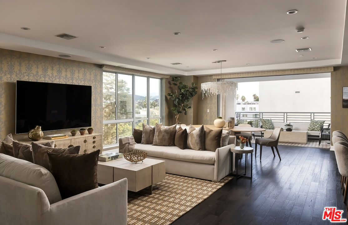 450 N Palm Dr Unit: 507
