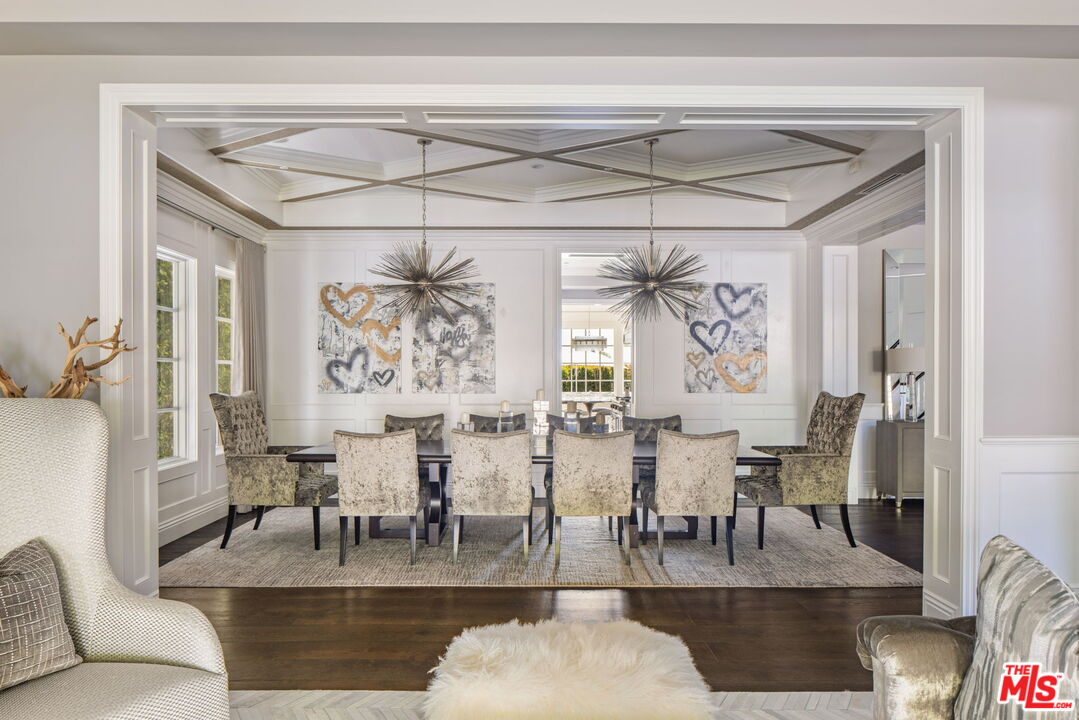 1630 Amalfi Dr