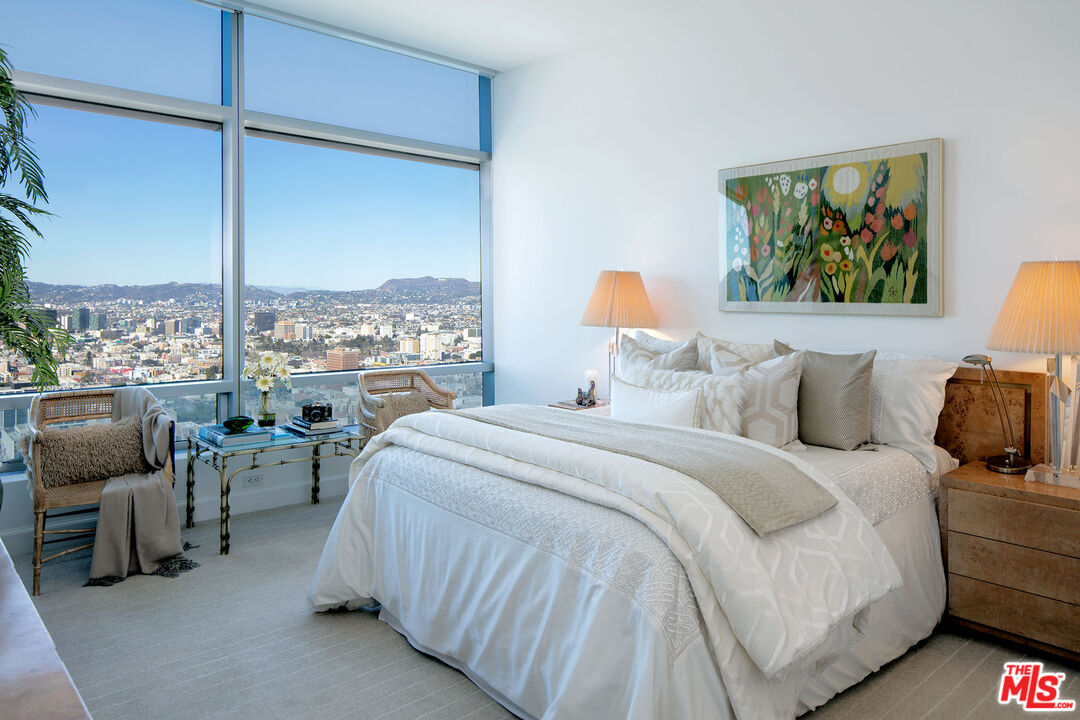 900 W Olympic Blvd Unit: 40F