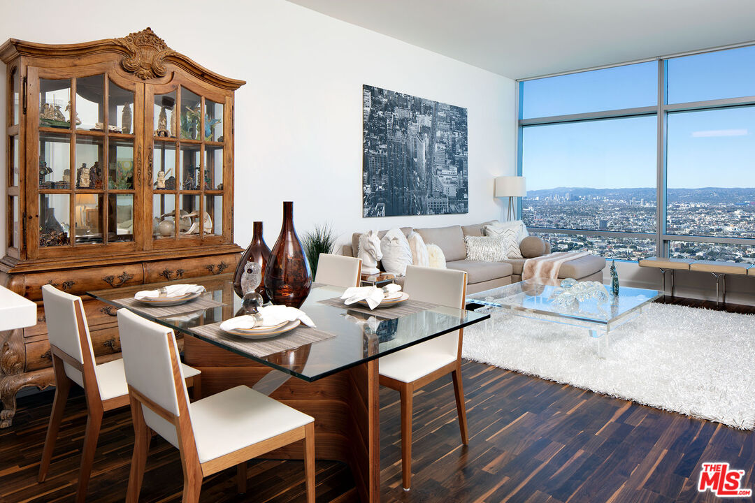 900 W Olympic Blvd Unit: 40F