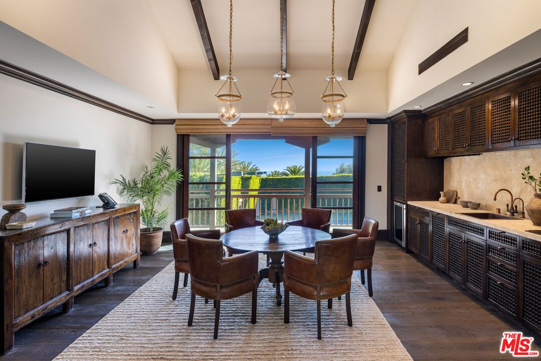 24834 Pacific Coast Hwy