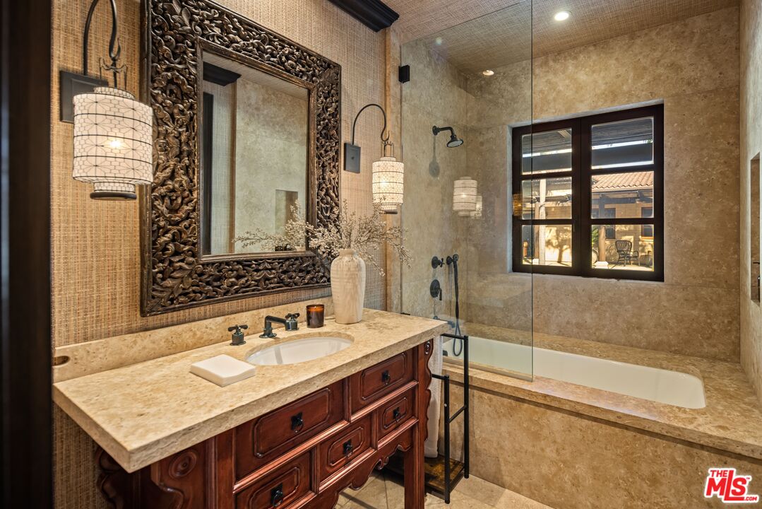 24834 Pacific Coast Hwy