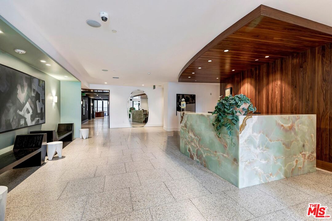 10777 Wilshire Blvd Unit: 409