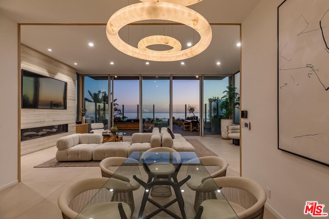 31220 Broad Beach Rd