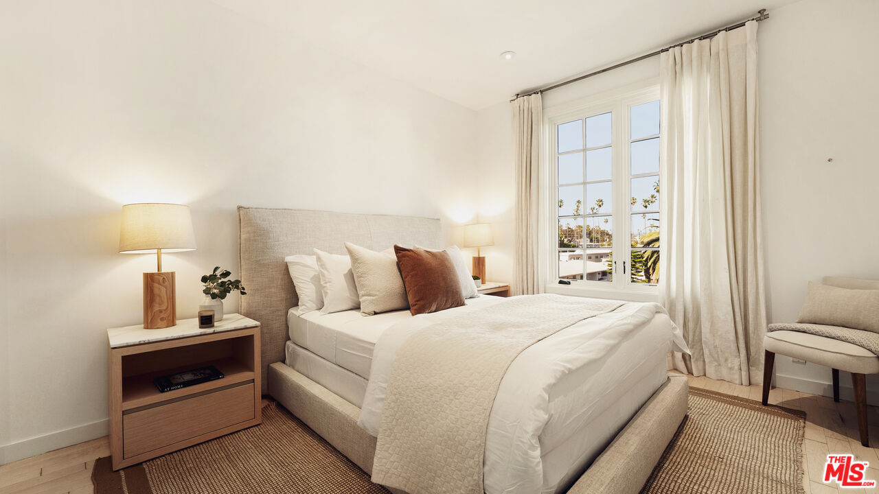 1040 4th St Unit: 405