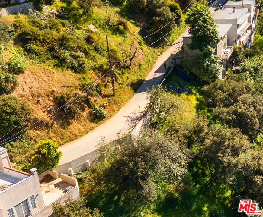2123 Groveland Dr
