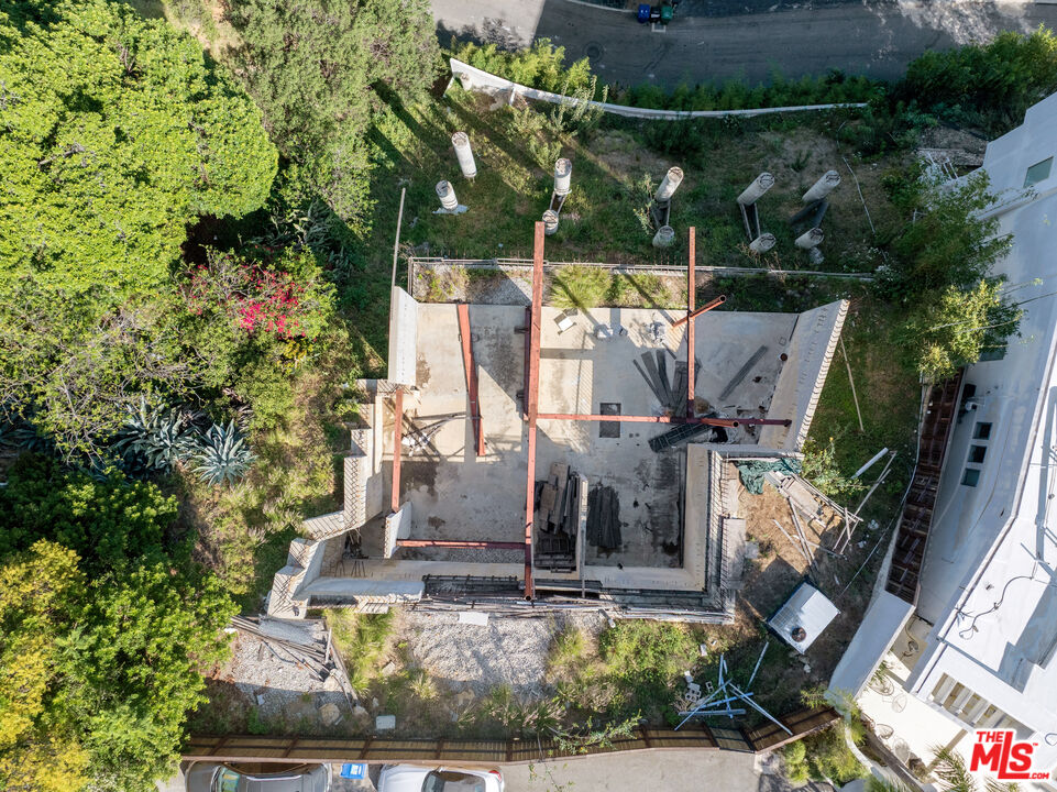 9442 Sierra Mar Pl