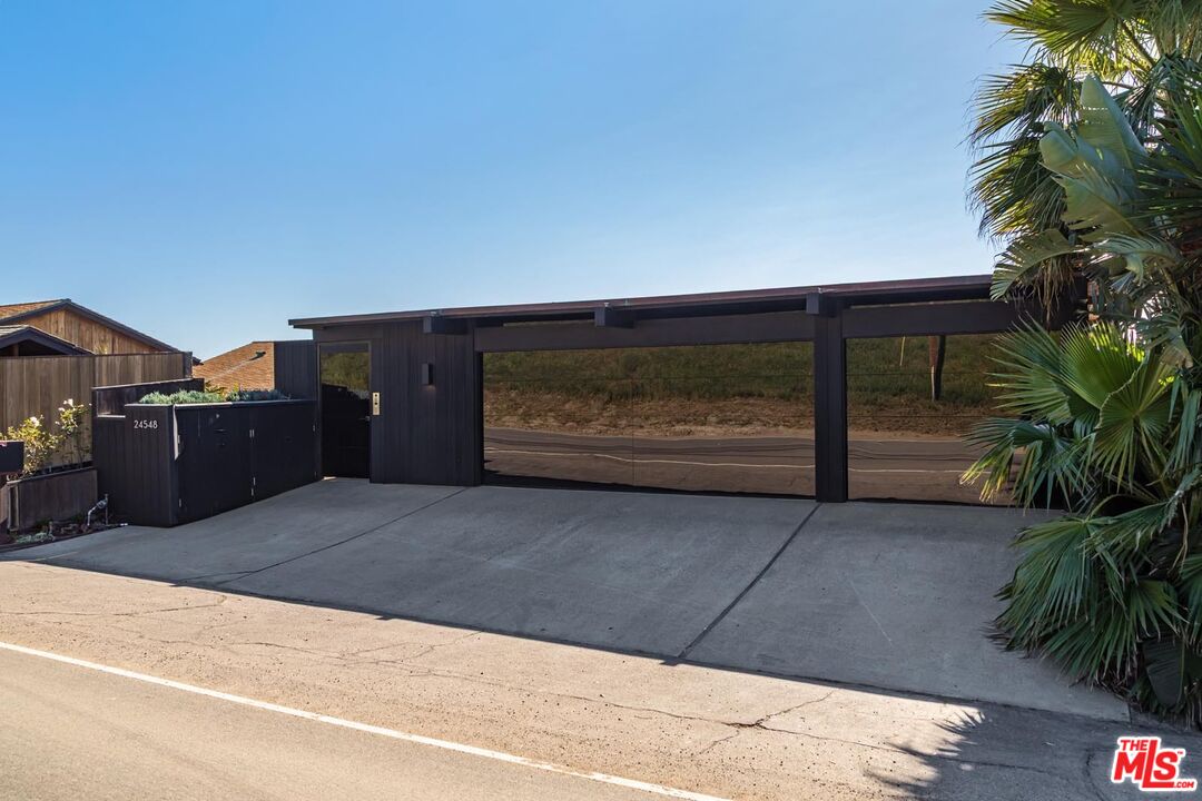 24548 Malibu Rd